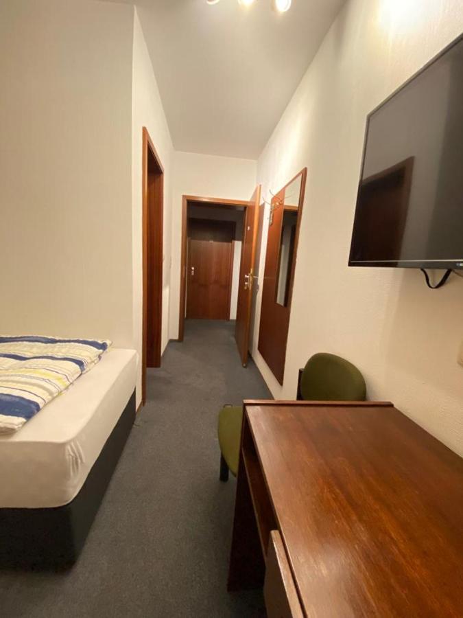 Hotel -Pension-Weller Mühlheim Zewnętrze zdjęcie