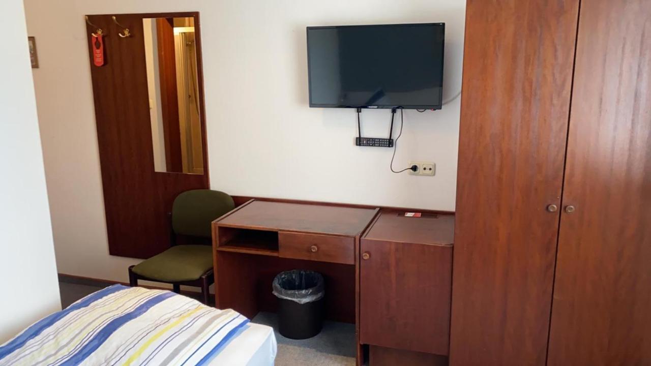 Hotel -Pension-Weller Mühlheim Zewnętrze zdjęcie